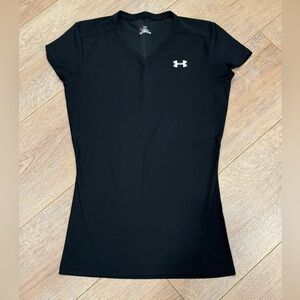 Under Armour Women's Black V-Neck Short Sleeve Tee